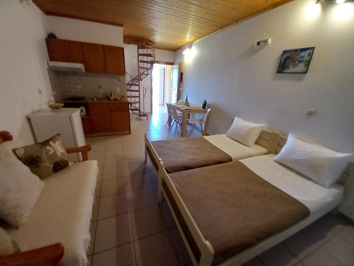 Marketos Apartments Свороната Экстерьер фото