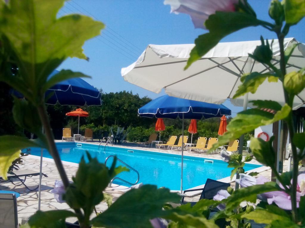 Marketos Apartments Свороната Экстерьер фото