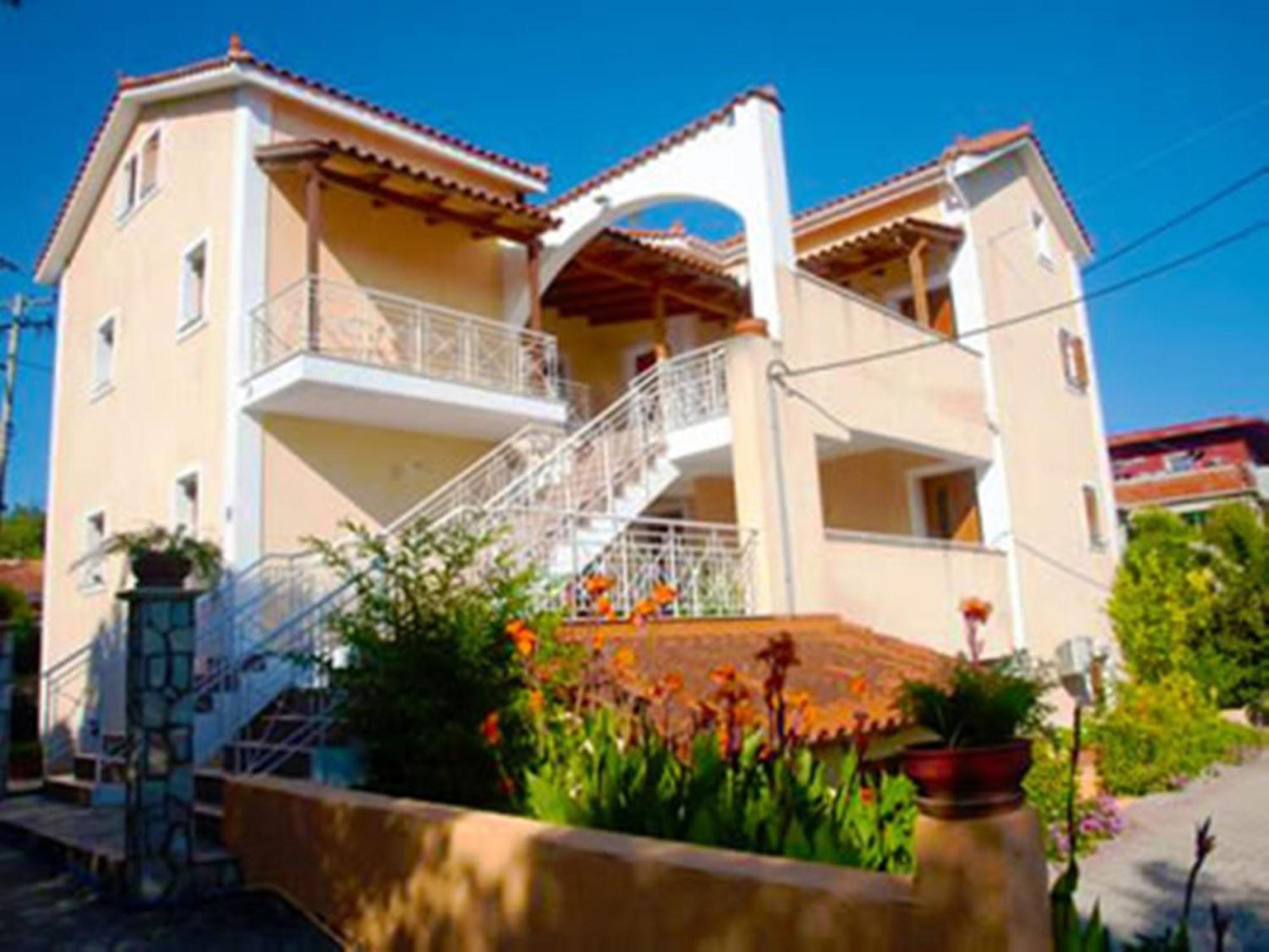 Marketos Apartments Свороната Экстерьер фото