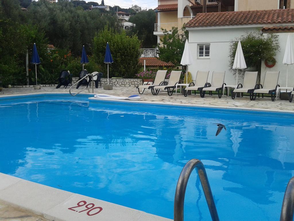 Marketos Apartments Свороната Экстерьер фото