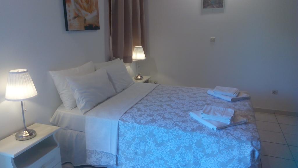 Marketos Apartments Свороната Экстерьер фото